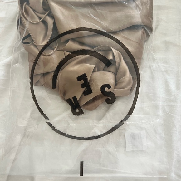 SER.O.YA Emma Dress - Picture 4 of 5